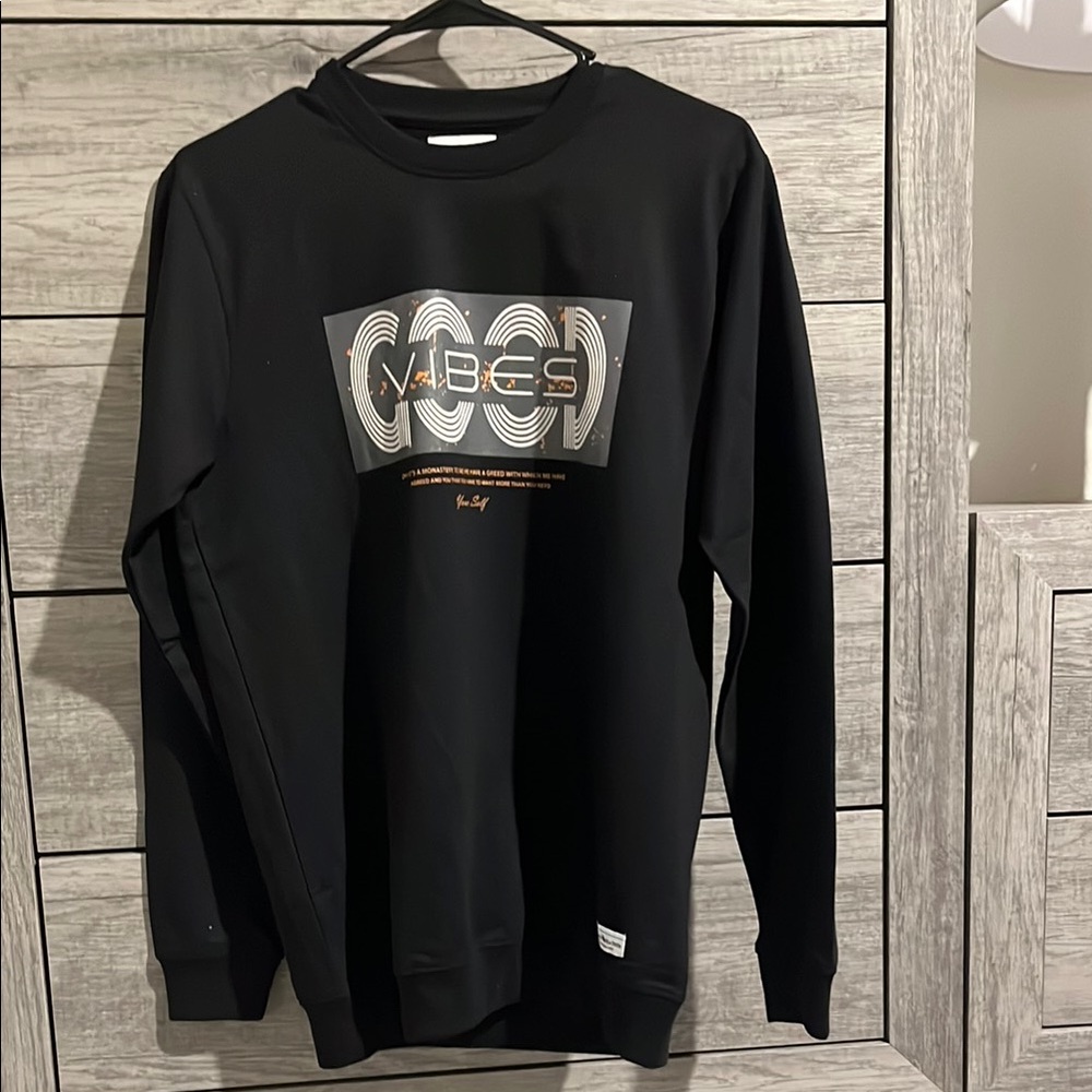 Black Vibes Graphic Sweatshirt